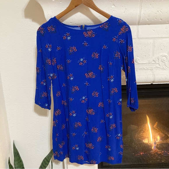 Old Navy Dresses & Skirts - Blue Floral Mini Dress Old Navy Size XS